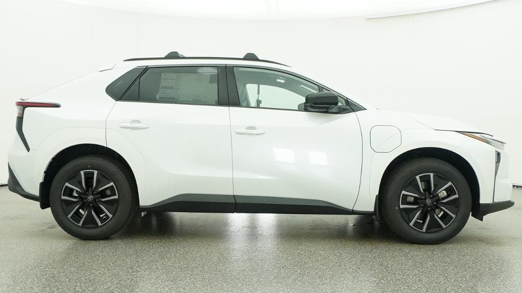 New 2026 Wind Chill Pearl Toyota XLE image 49