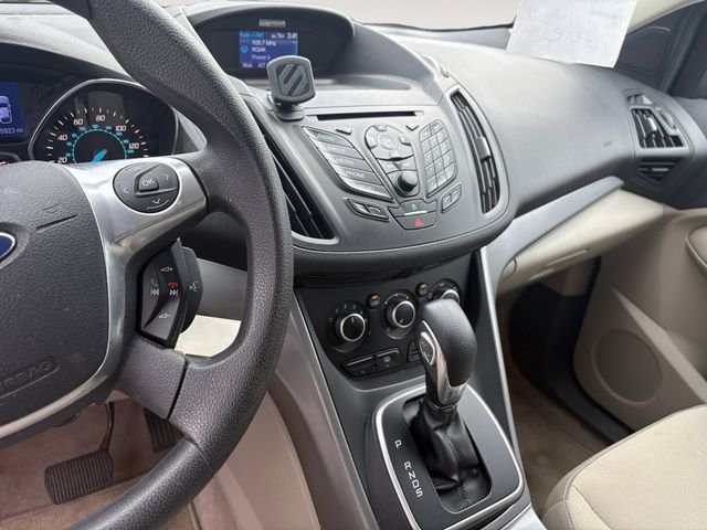 Used 2013  Ford SE image 12