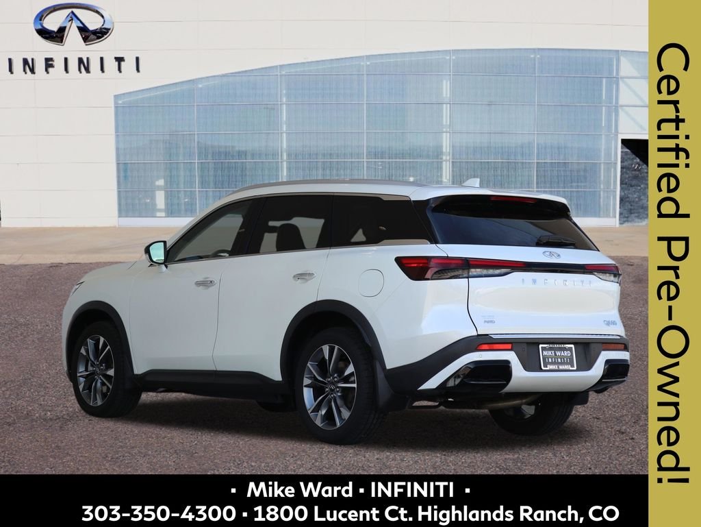 Certified Used 2023 White INFINITI LUXE image 3
