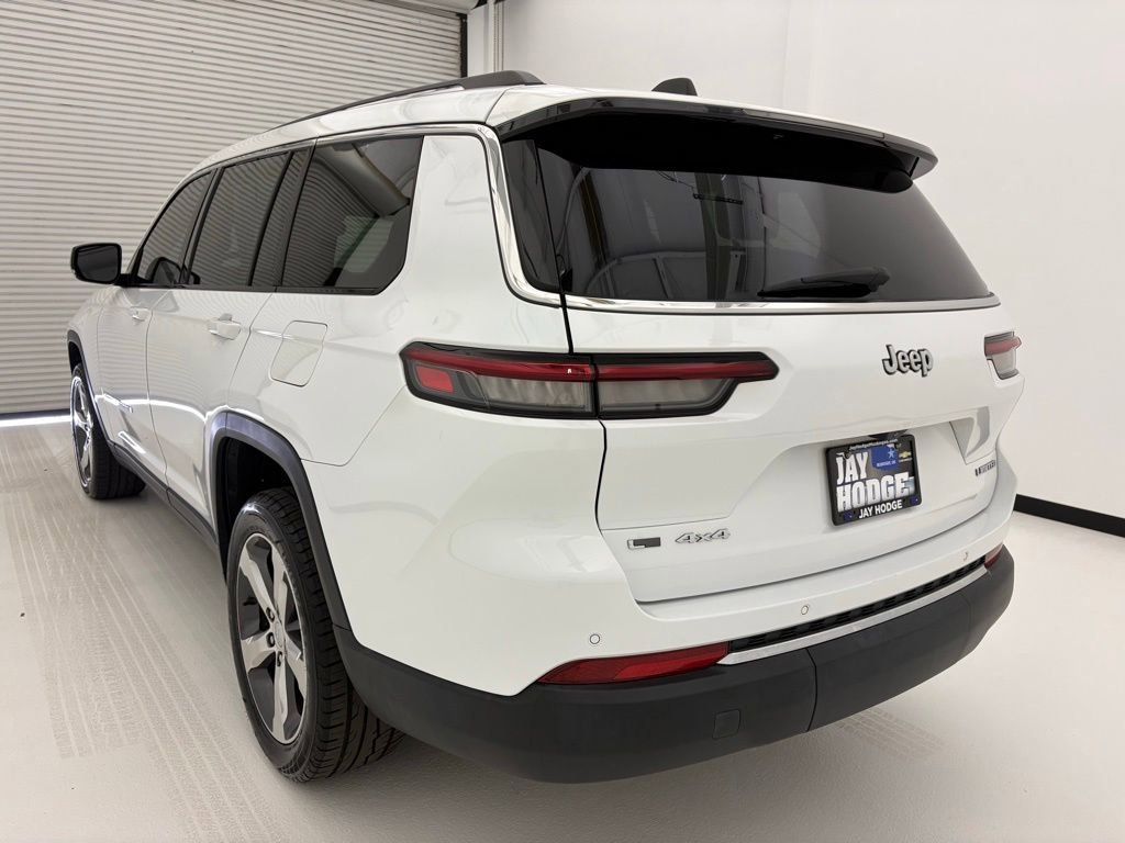 Used 2021 White Jeep Limited 4x4 image 25