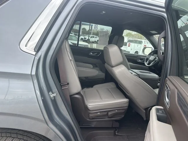 2022 GMC Yukon SLT - Photo 31