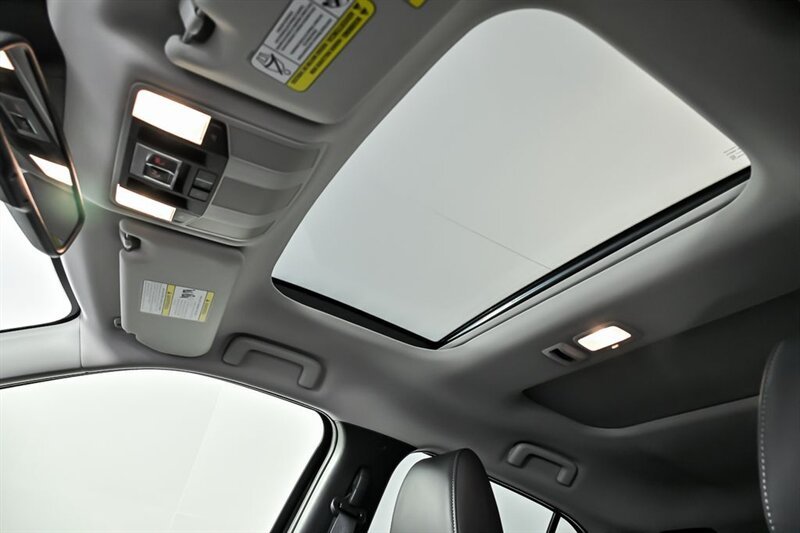 2025 Mitsubishi Eclipse Cross SE - Photo 14