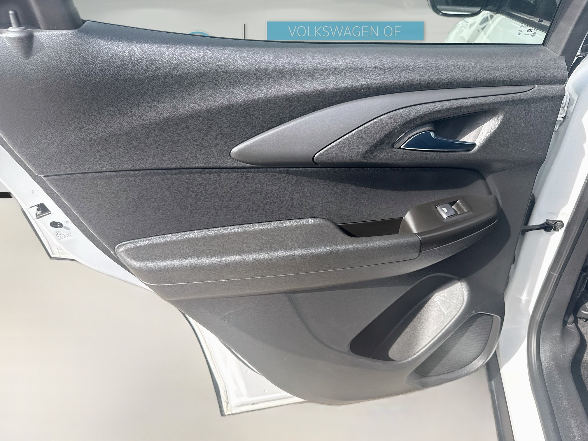 Used 2022 Summit White Chevrolet RS image 25