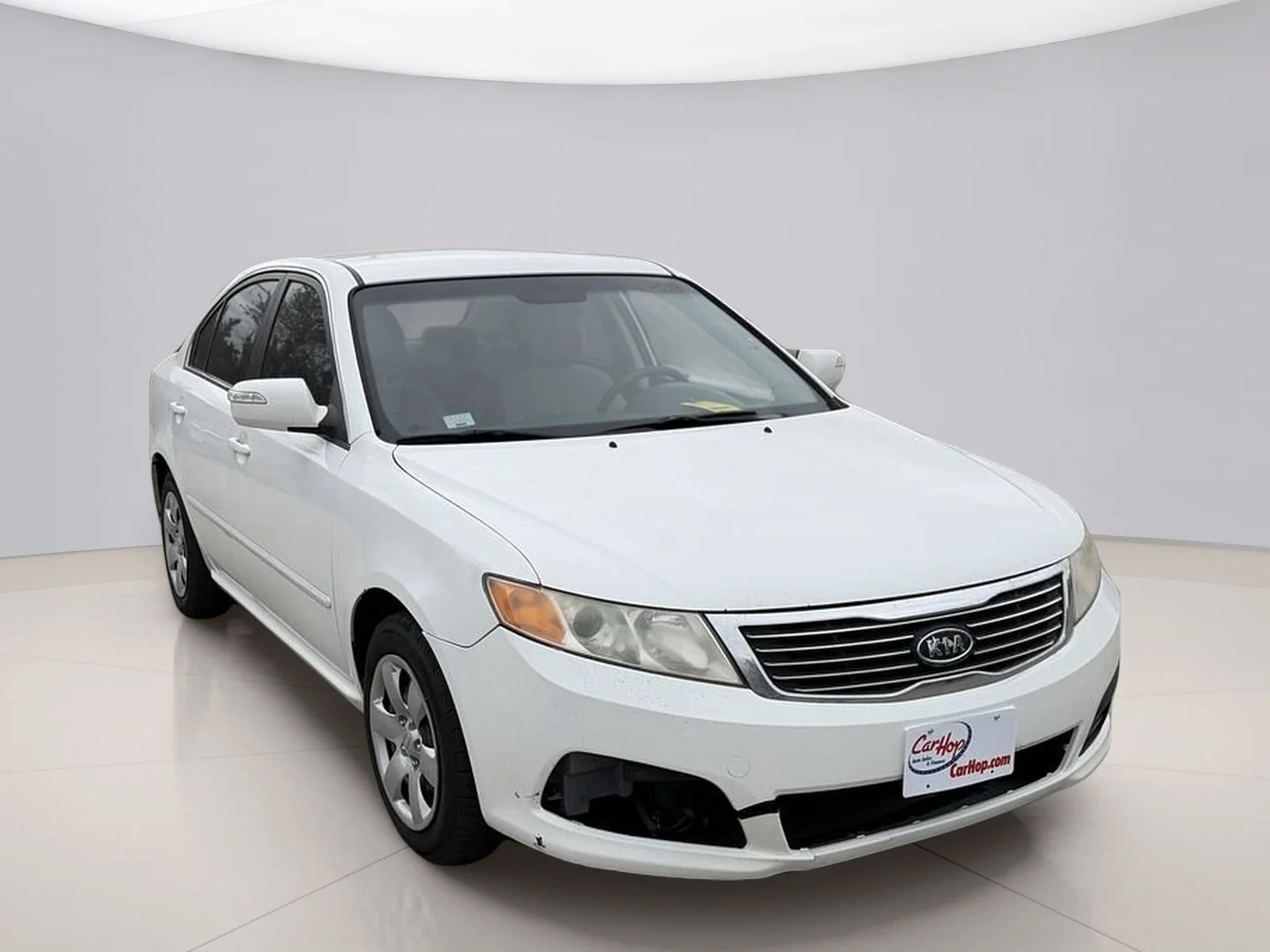 Used 2010 White Kia LX image 3
