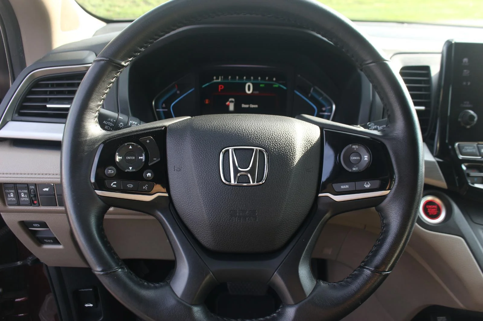 Used 2020 Burg Honda EX-L image 17