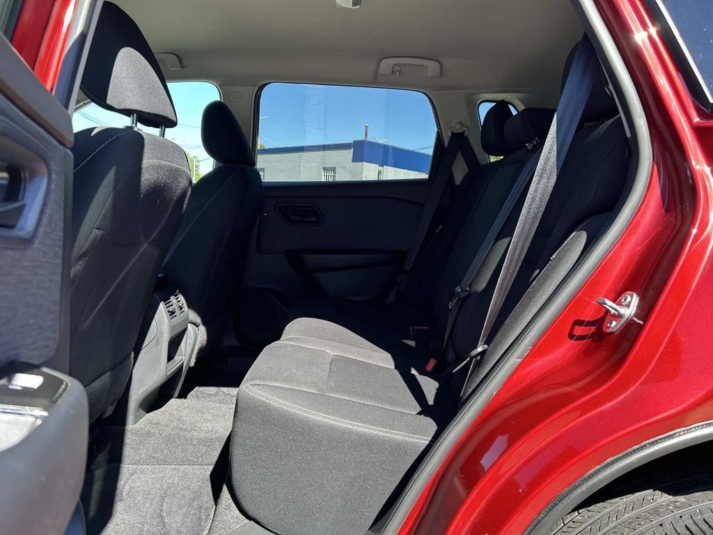 Used 2023 Red Nissan S image 16