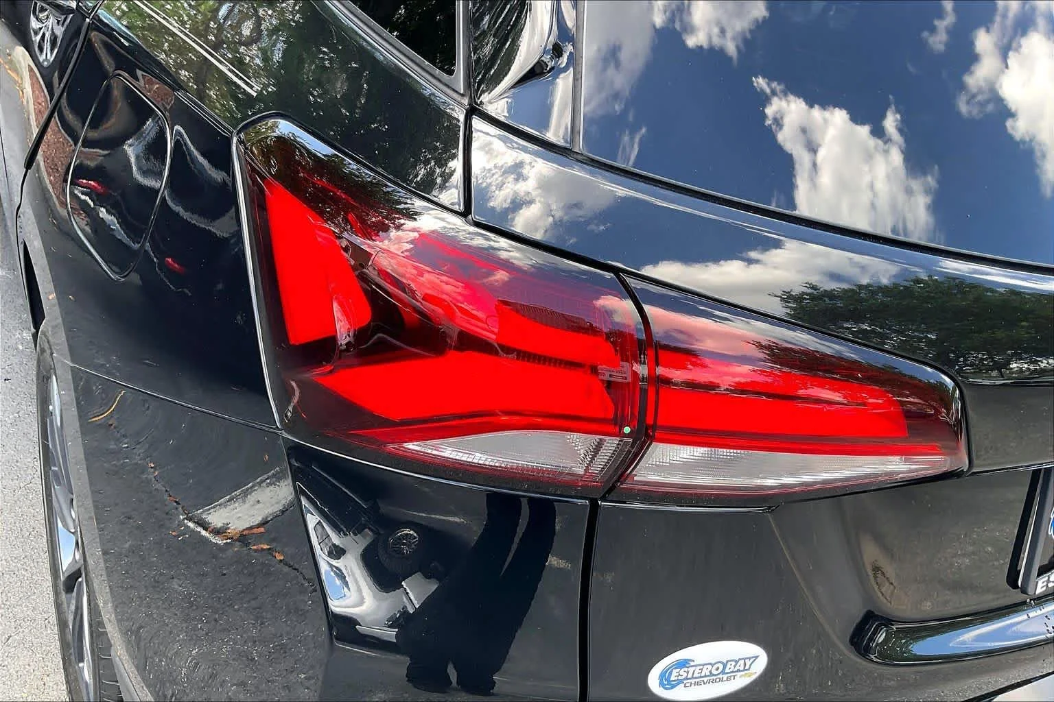 Used 2024 Mosaic Black Metallic Chevrolet RS image 54