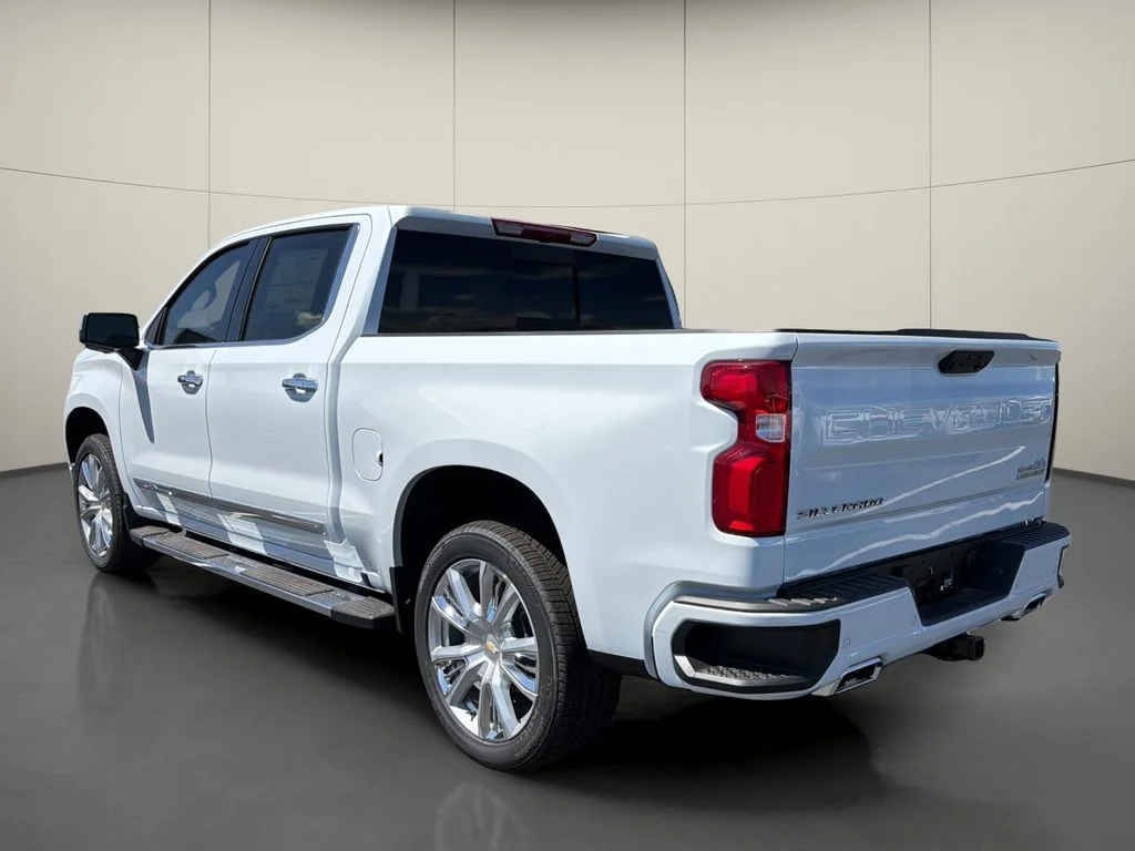 New 2026 White Chevrolet High Country image 5