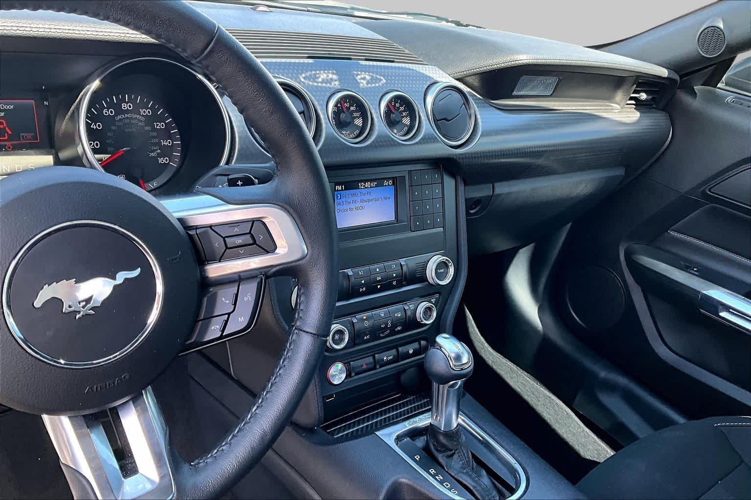 Used 2020 Oxford White Ford EcoBoost image 5