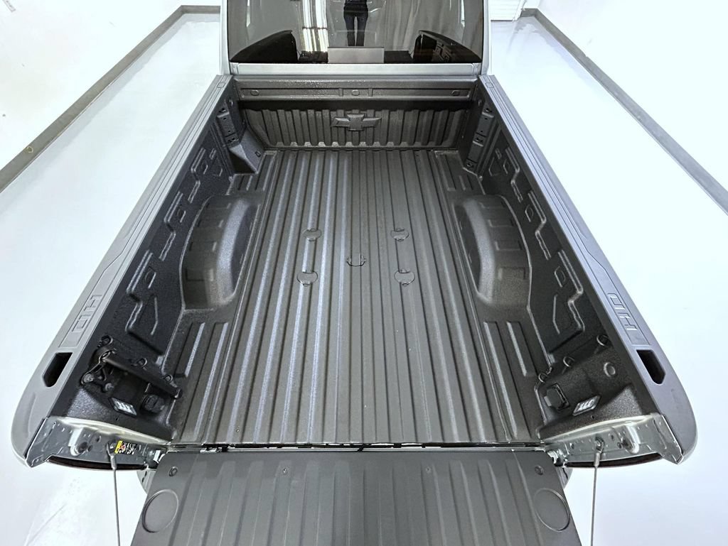 2026 Chevrolet Silverado 3500 HD LTZ - Photo 22