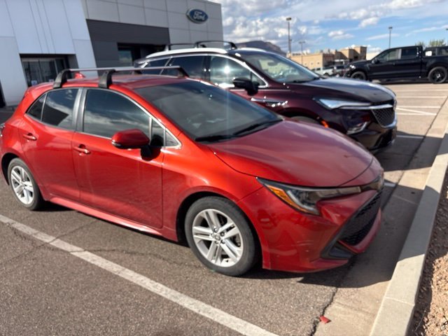 Used 2019 Smoked Paprika Metallic Toyota SE image 2