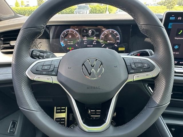 New 2026 Opal White Pearl Volkswagen 2.0T SE R-Line Black image 41