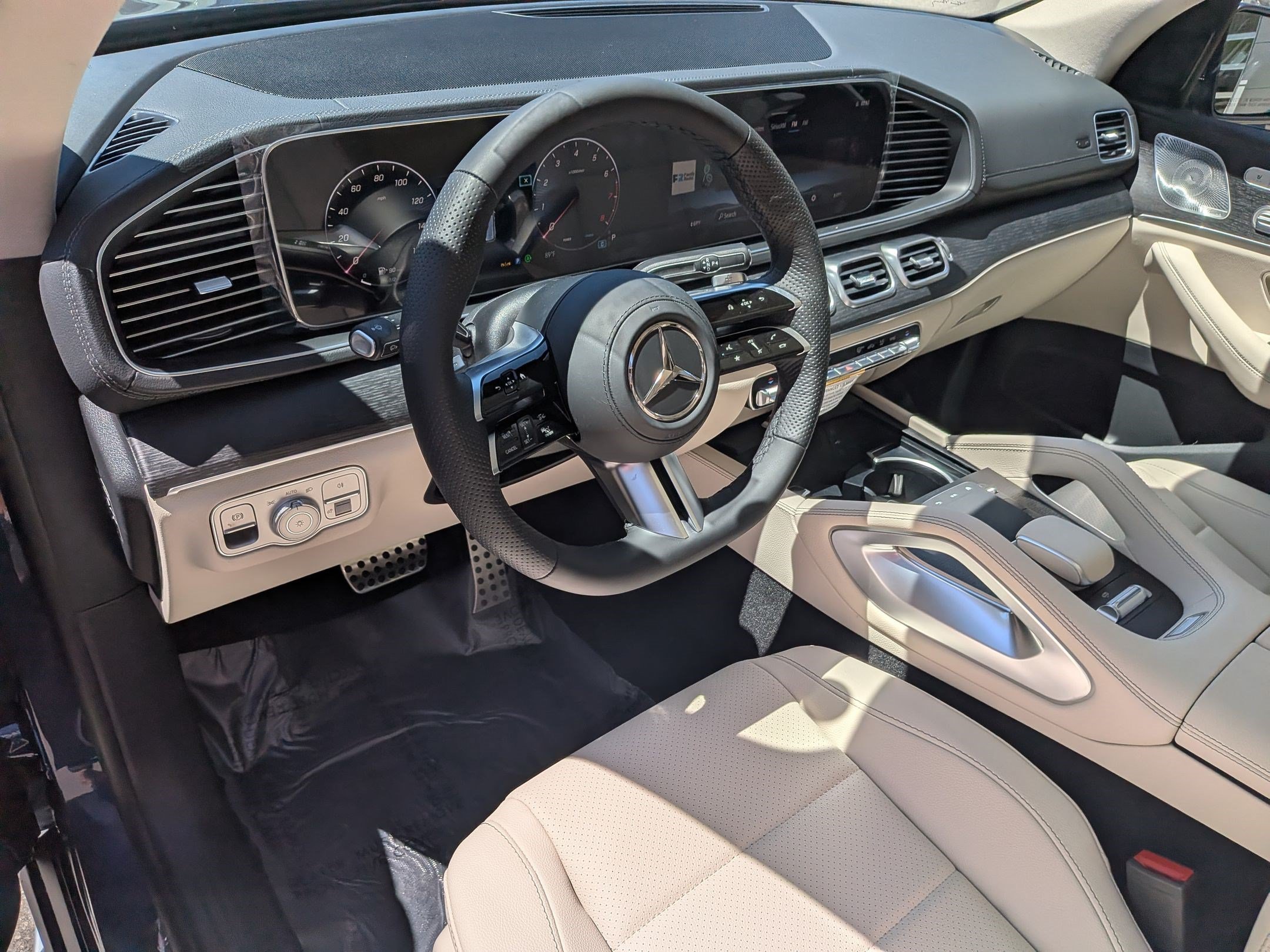 New 2026 Twilight Blue Metallic Mercedes-Benz GLS 450 image 10