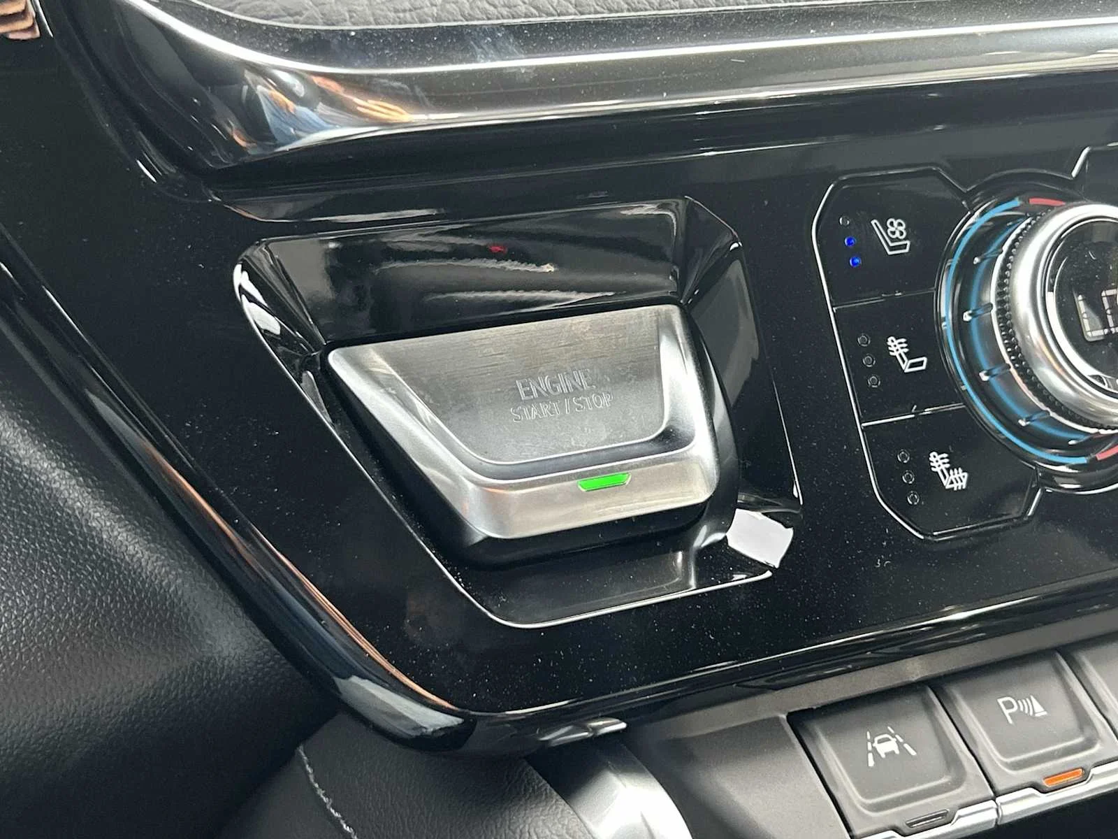 2026 GMC Sierra 1500 Denali - Photo 17