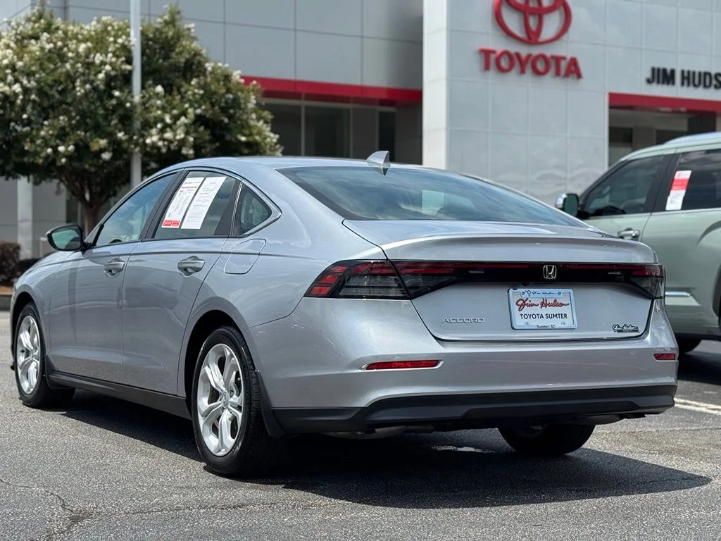 Used 2025  Honda LX image 9