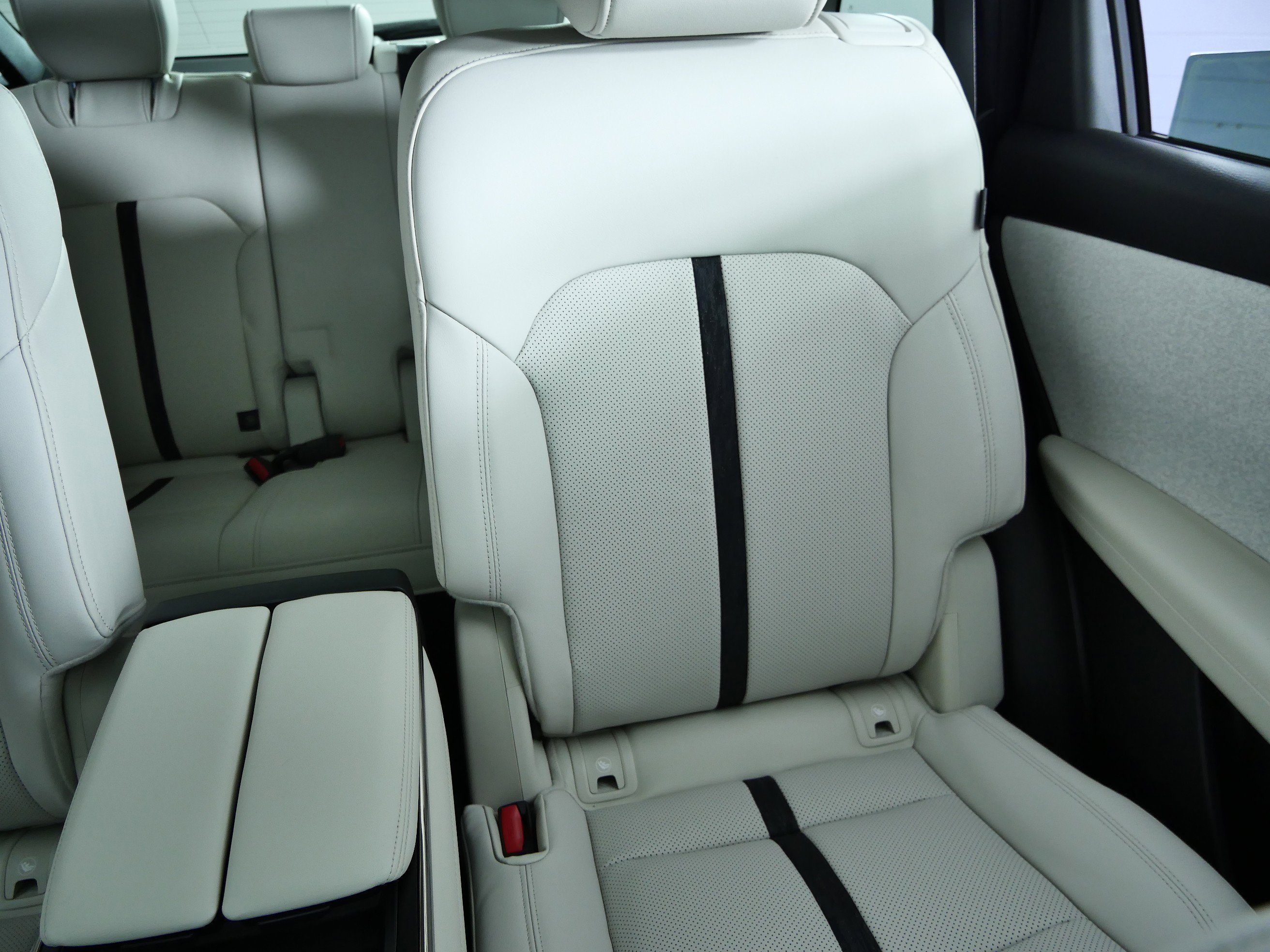 2026 Mazda CX-90 Premium Plus Package - Photo 19