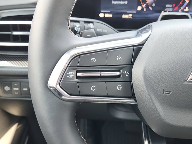 2027 Chevrolet Traverse Z71 - Photo 30