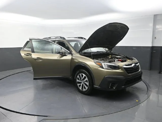 Used 2020 Brown Subaru Premium image 39