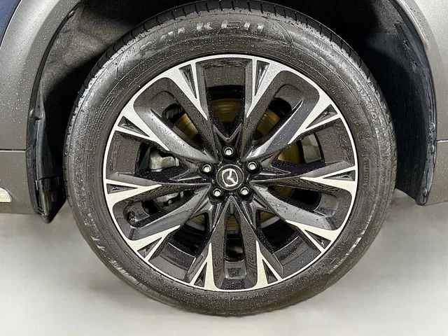 Used 2025 Blue Mazda Premium Plus image 33