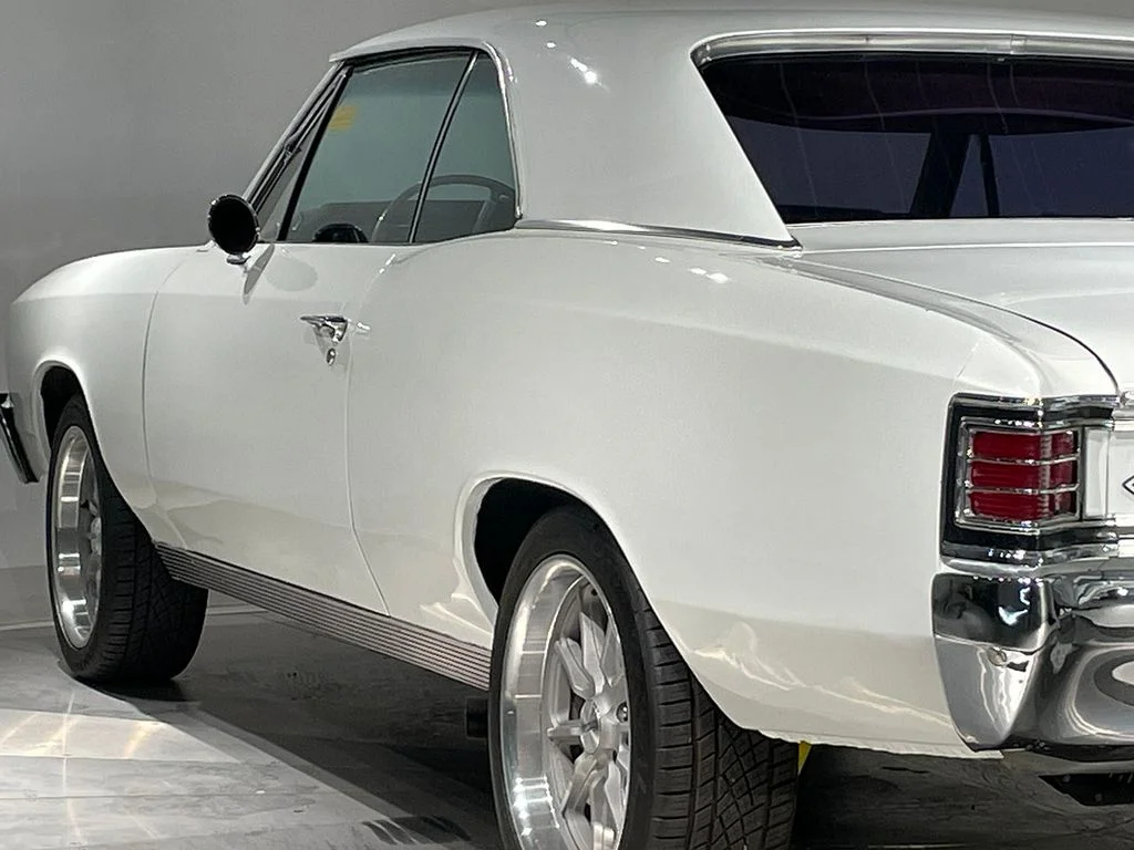 Used 1967 White Chevrolet  image 9