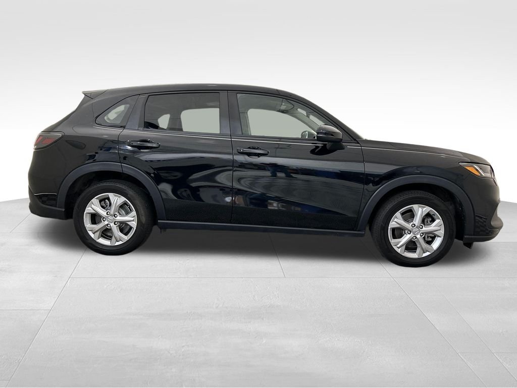 Used 2025 Black Honda LX image 6