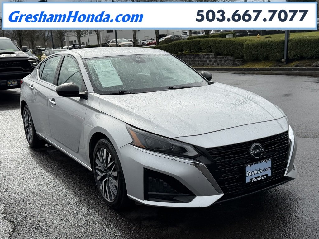 2024 Nissan Altima SV