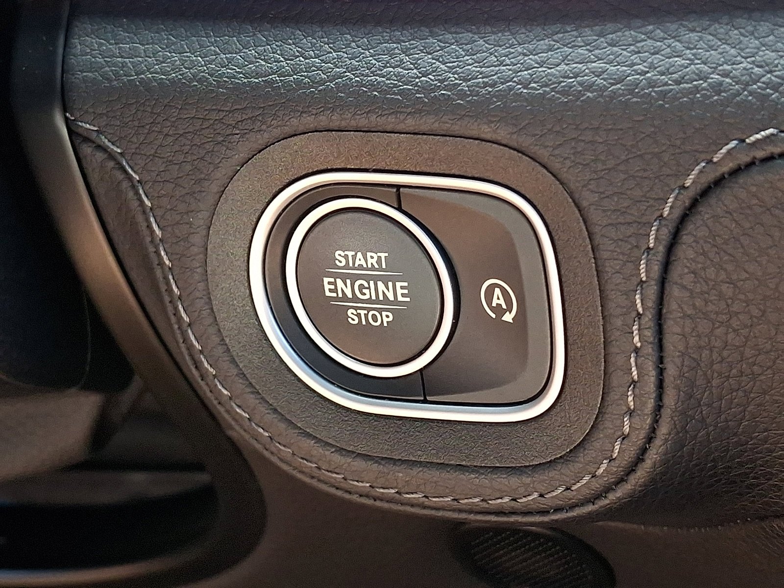 Used 2024 Manufaktur Alpine Grey   956 Mercedes-Benz AMG® GLE 53 image 25