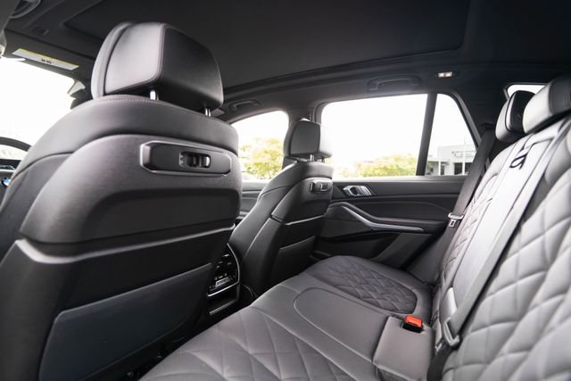 Certified Used 2025 Black Sapphire Metallic BMW xDrive40i image 15