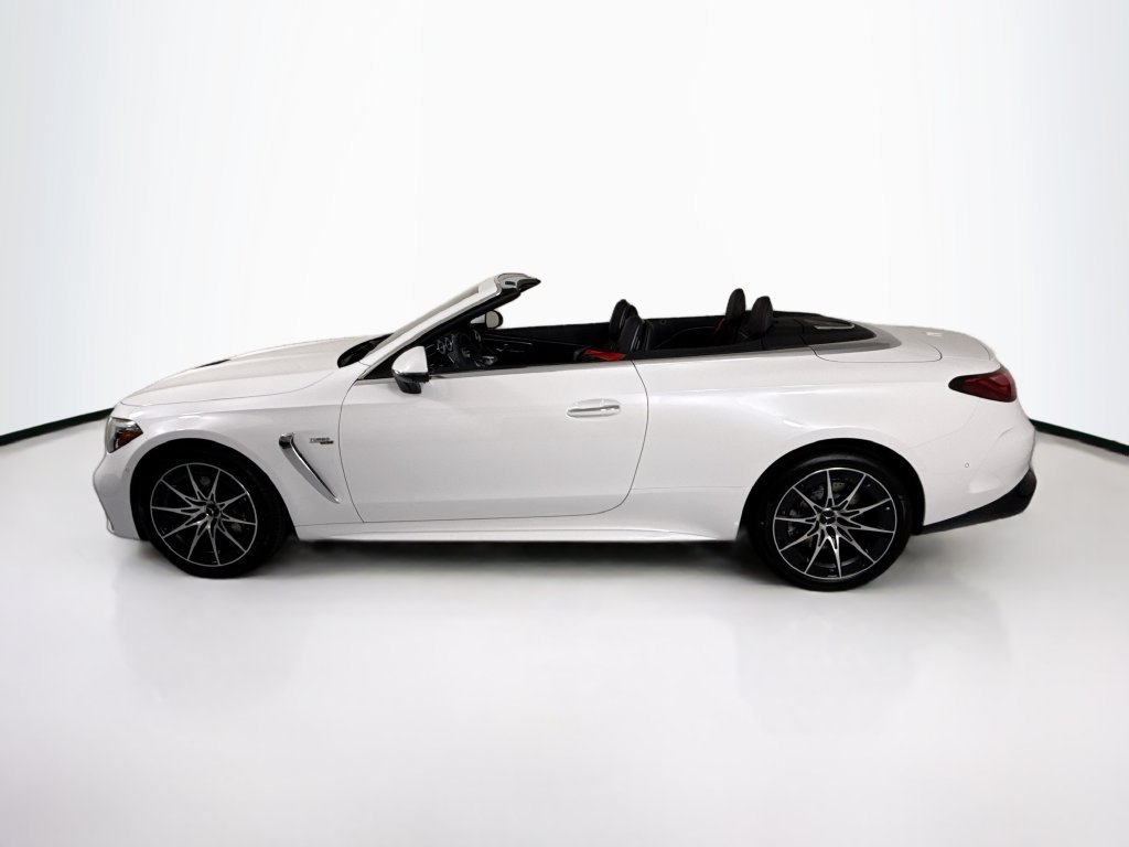 New 2027 MANUFAKTUR Moonlight White Metallic Mercedes-Benz CLE 53 AMG® image 8