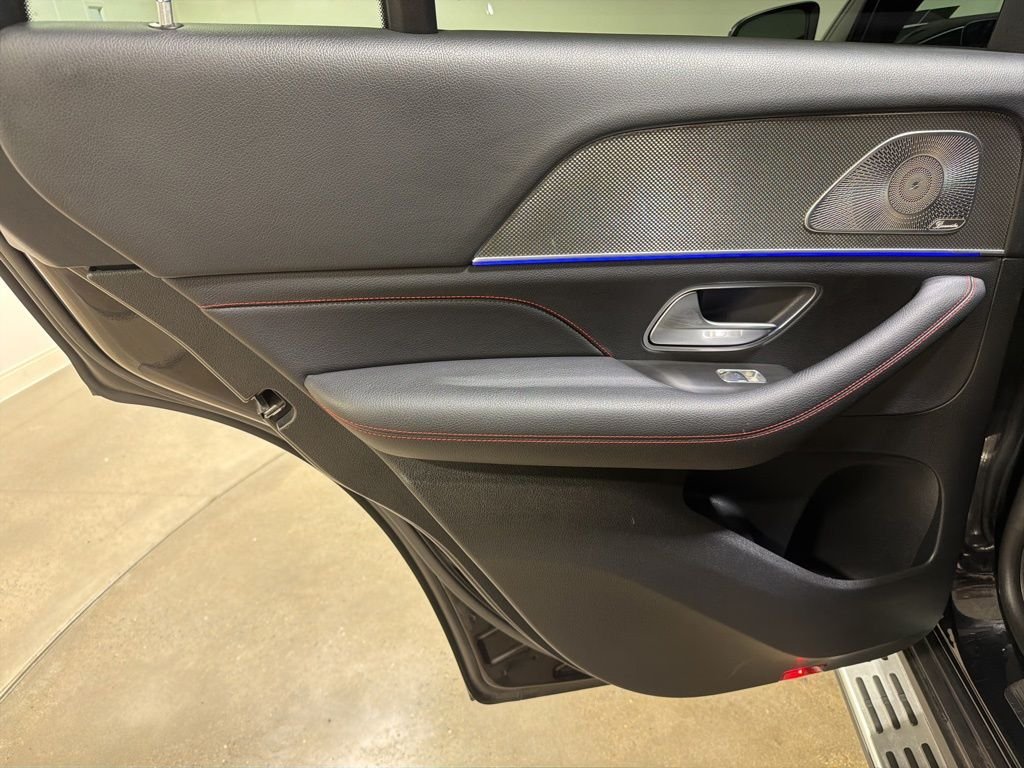 Used 2022 Obsidian Black Metallic Mercedes-Benz GLE 53 AMG® image 20