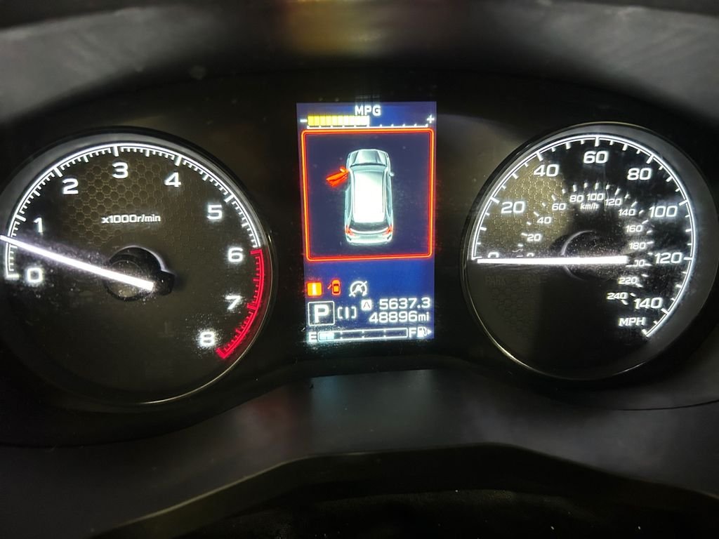 Used 2023 Gray Subaru Base image 10