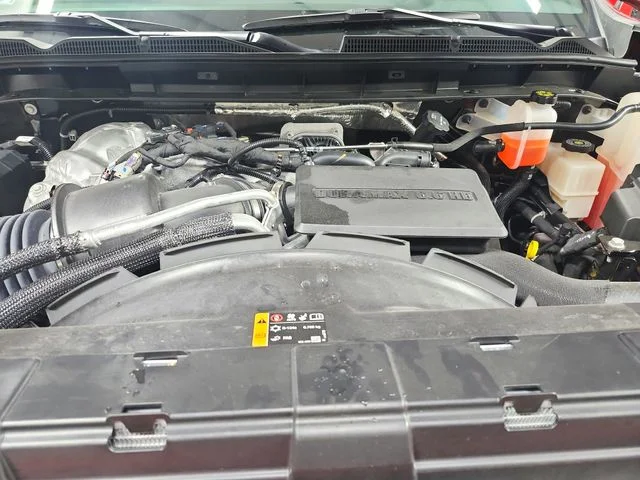 Used 2025 Red GMC AT4 image 17