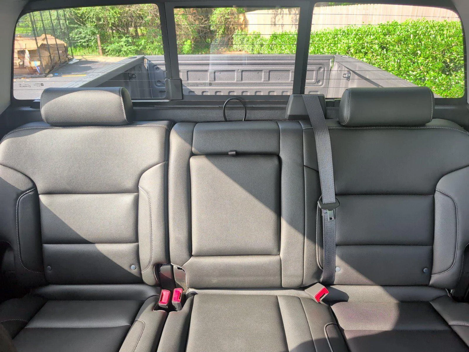 Used 2018 Quicksilver Metallic GMC SLT image 31