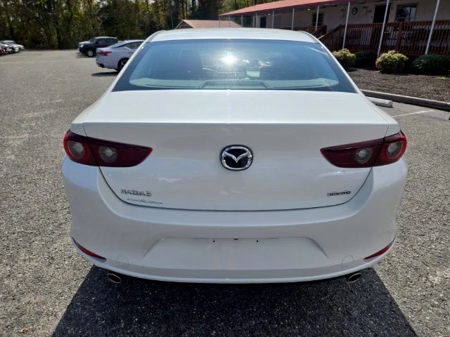 Used 2023 White Mazda 2.5 S image 7
