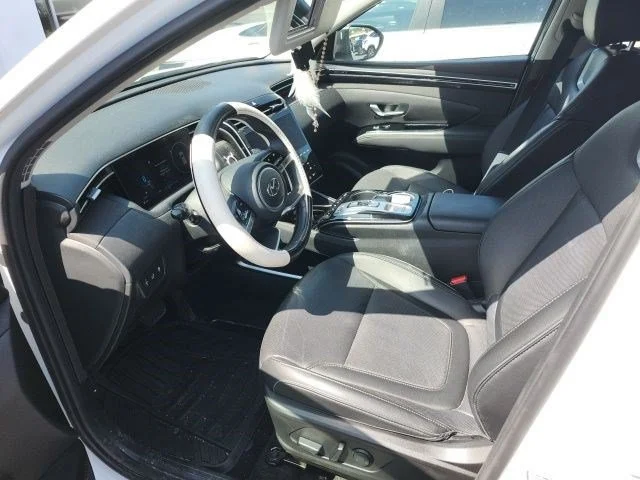 Used 2023 White Hyundai Limited image 28