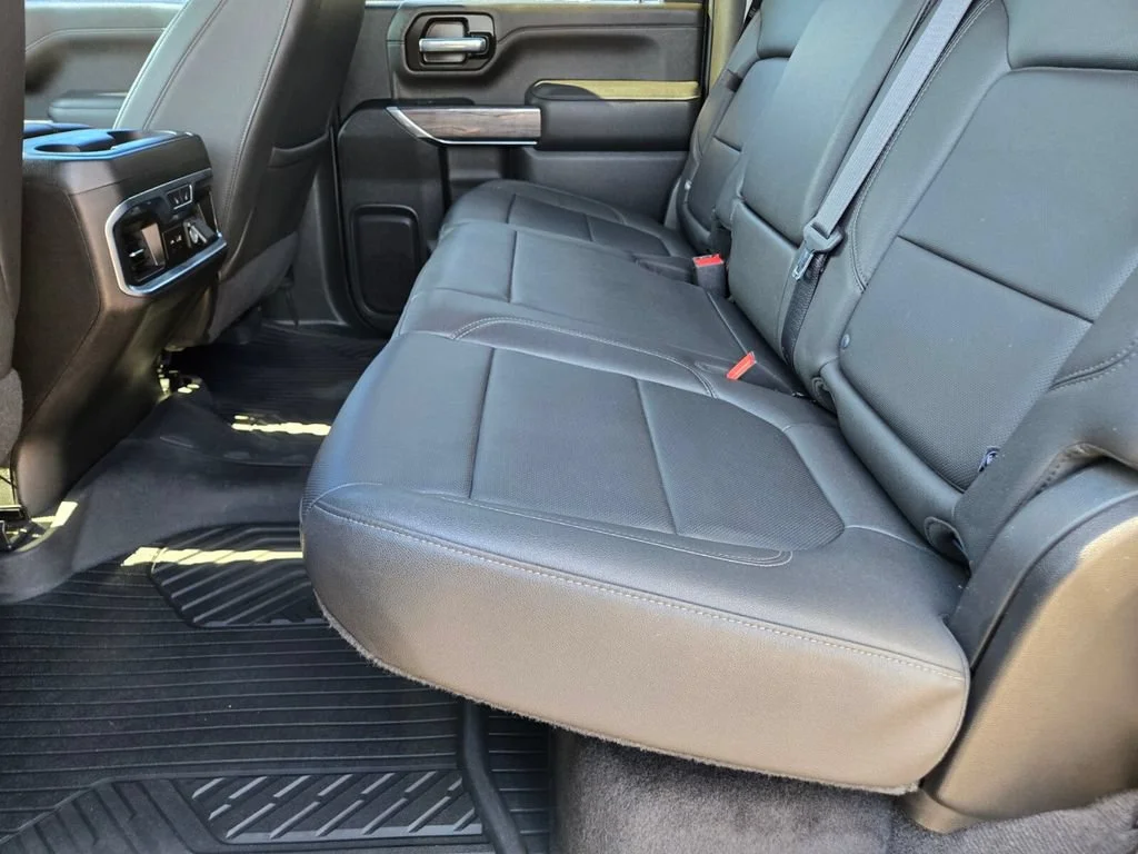 Used 2022 Northsky Blue Metallic Chevrolet LTZ image 11