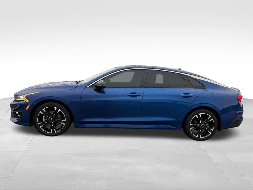 Used 2022 Blue Kia GT-Line image 2