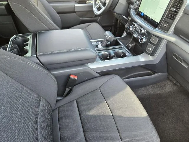 New 2026 Carbonized Gray Metallic Ford XLT image 29