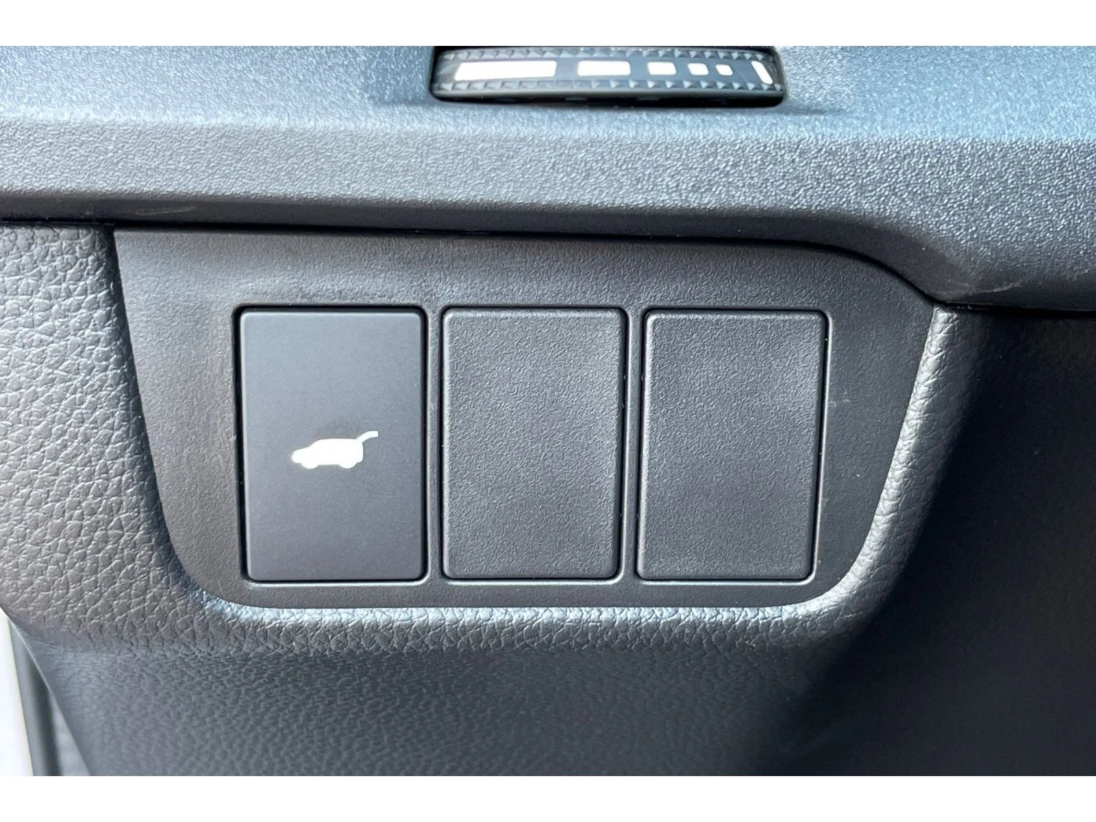 Used 2026 Solar Silver Metallic Honda Sport-L image 41