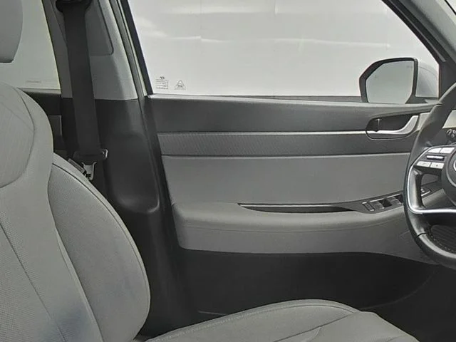 Used 2024 Silver Hyundai SEL image 34