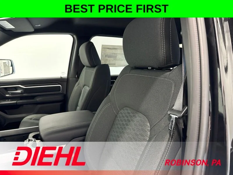New 2026 Diamond Black Crystal Pearl-Coat Exterior Paint RAM Big Horn/Lone Star image 18