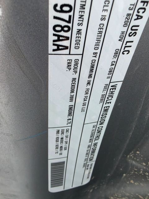 Used 2024 Silver Ram Laramie image 28