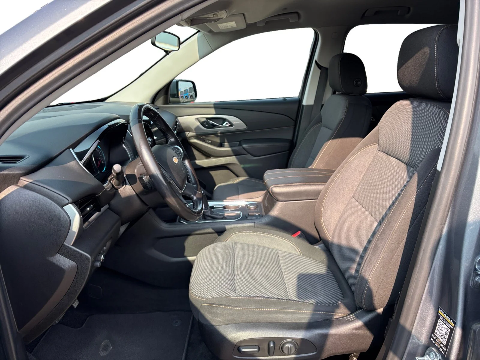 Used 2018 Gray Chevrolet LT Cloth image 10