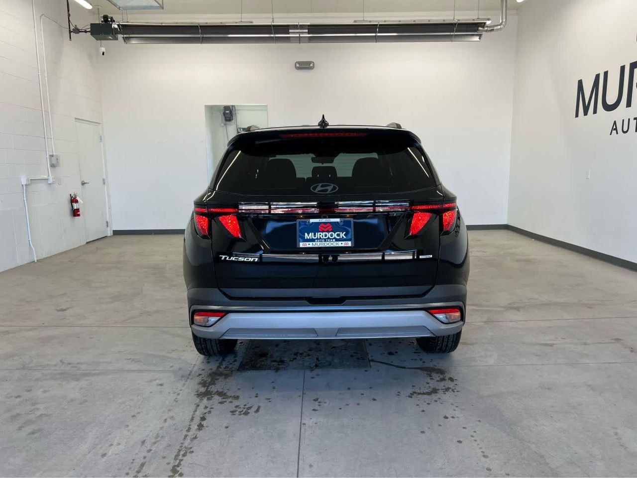 New 2026 Phantom Black Hyundai SEL AWD image 3