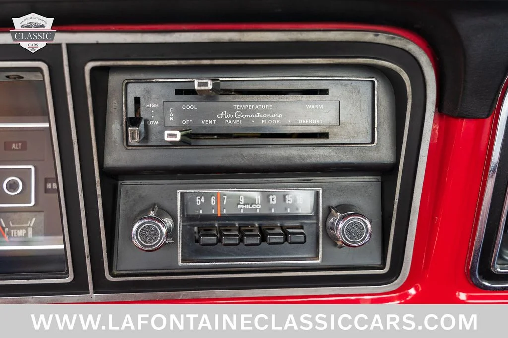Used 1975 Red Ford  image 75