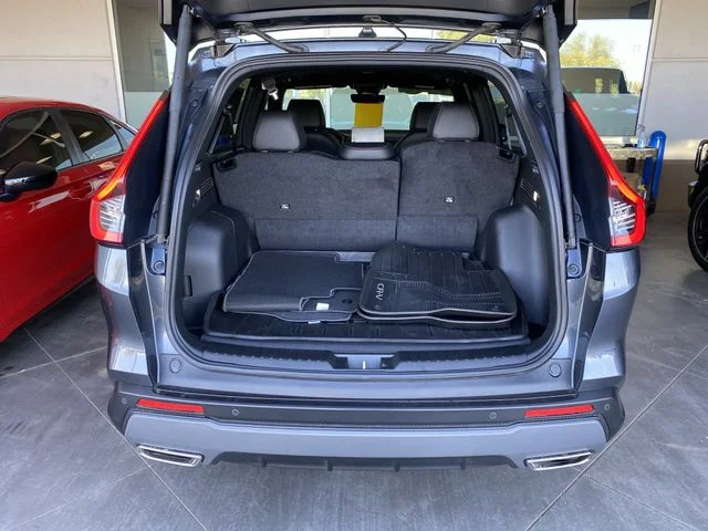 2025 Honda CR-V Sport-L - Photo 13