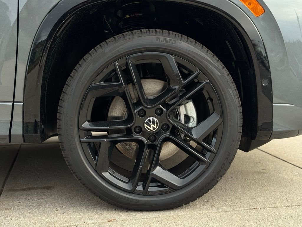 2026 Volkswagen Tiguan SE R-LINE BLACK - Photo 8