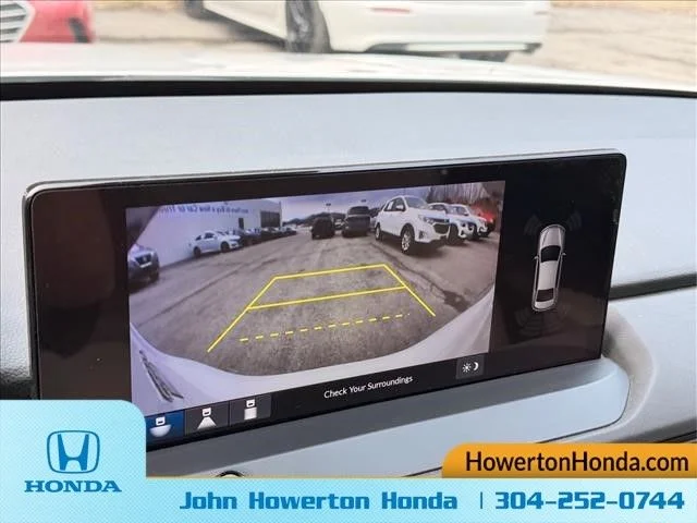Used 2023 White Honda EX-L image 26