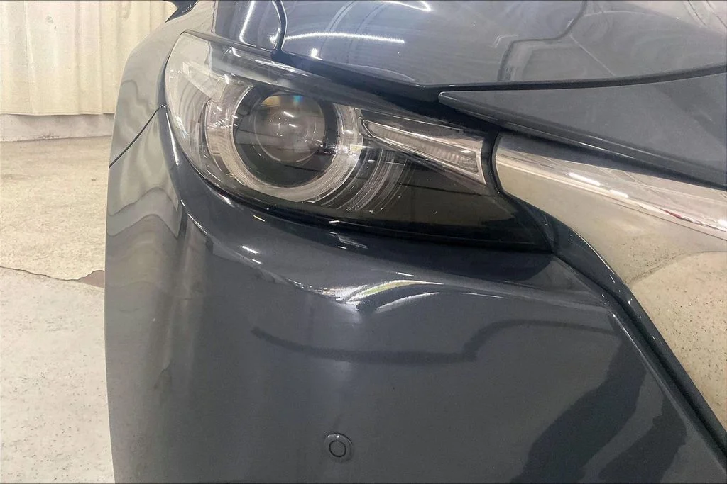 Used 2023 Gray Mazda Carbon Edition image 29