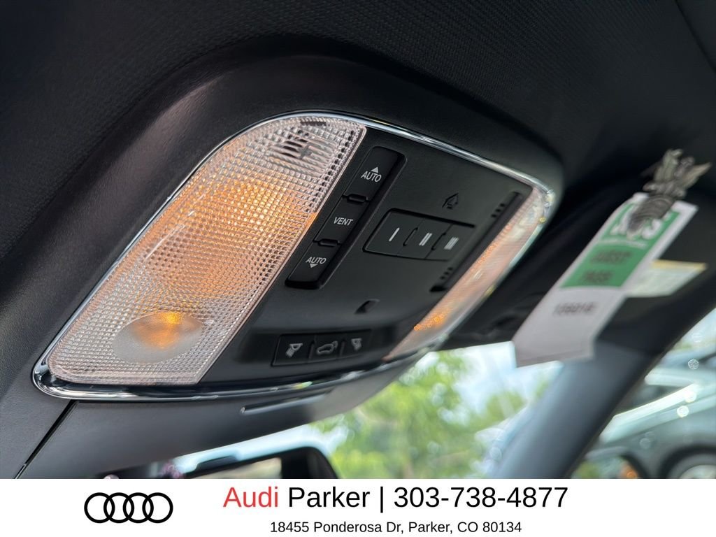 Used 2015 Gray Jeep Limited image 10